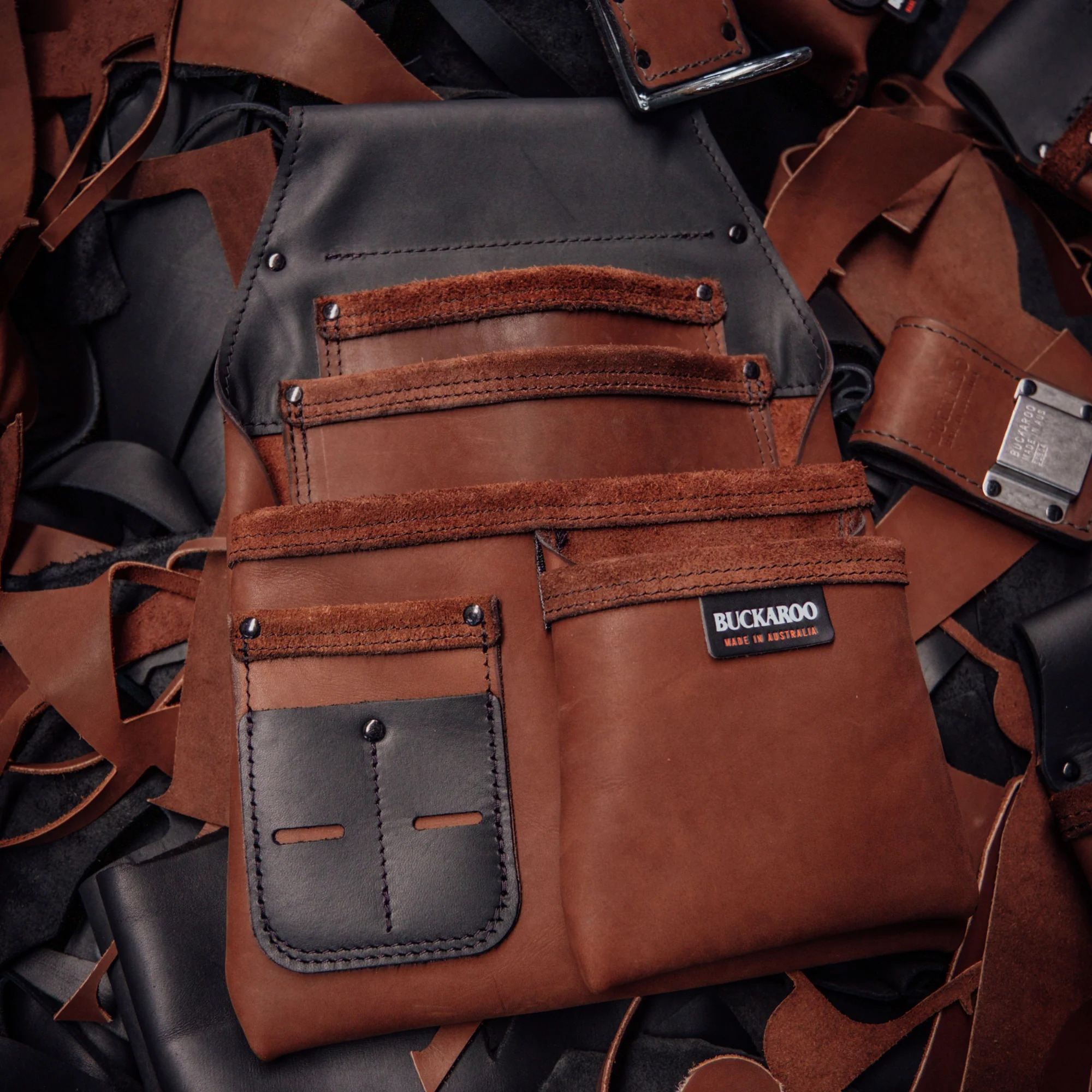 Heritage 4 Pocket Low Drop Bag - Image 4