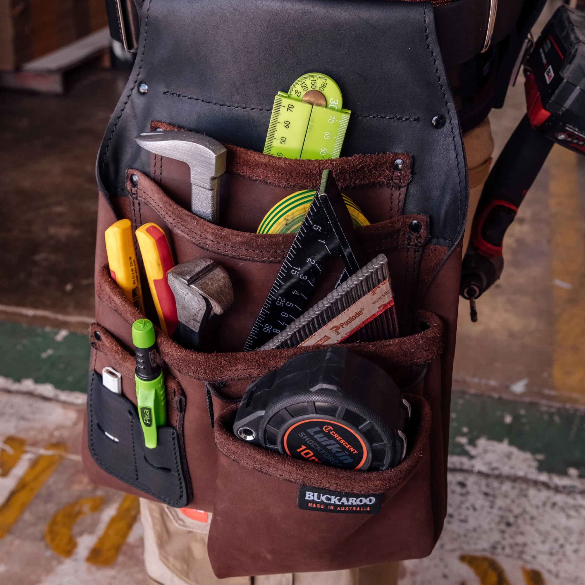 Heritage 4 Pocket Low Drop Bag - Image 5